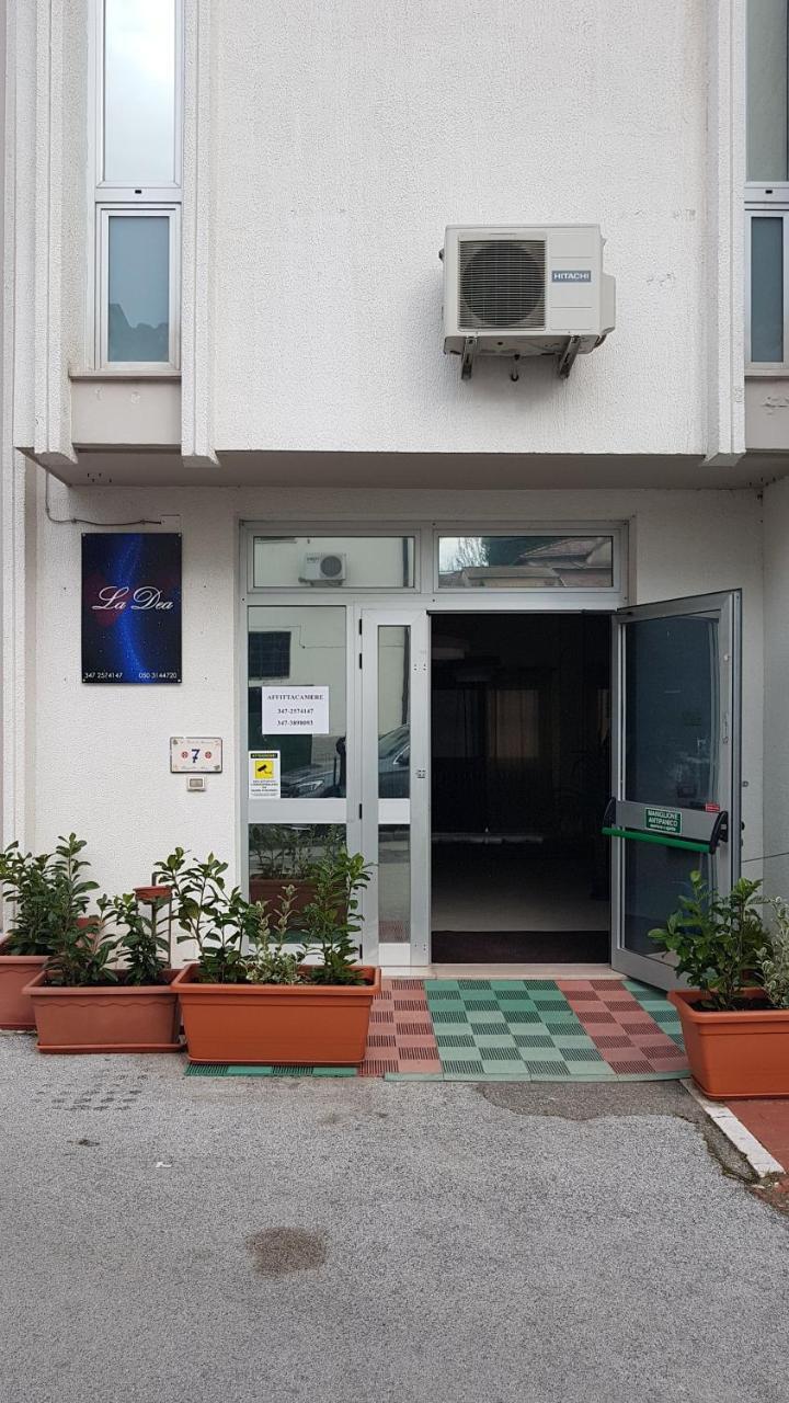 Hotel La Dea Pisa Exterior foto